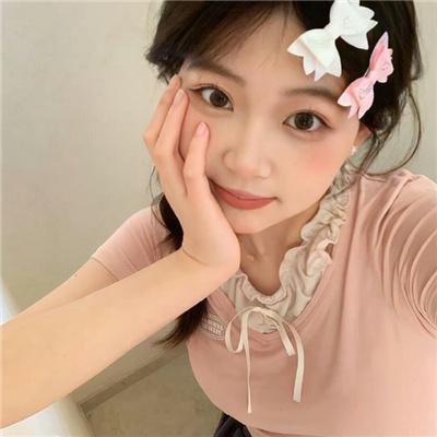 湖边散步